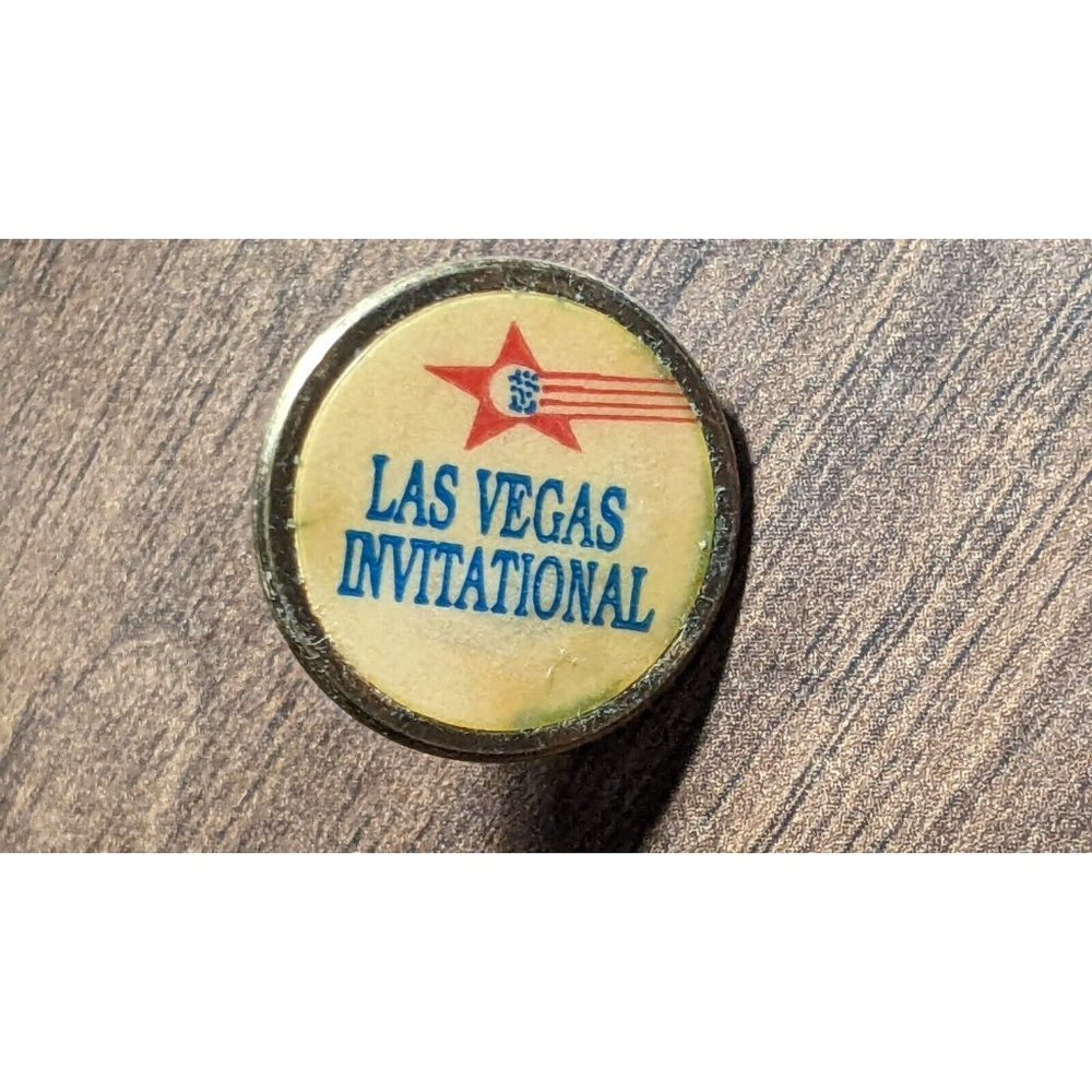 Las Vegas Invitational gold tone stud Coin Golf Ball Marker